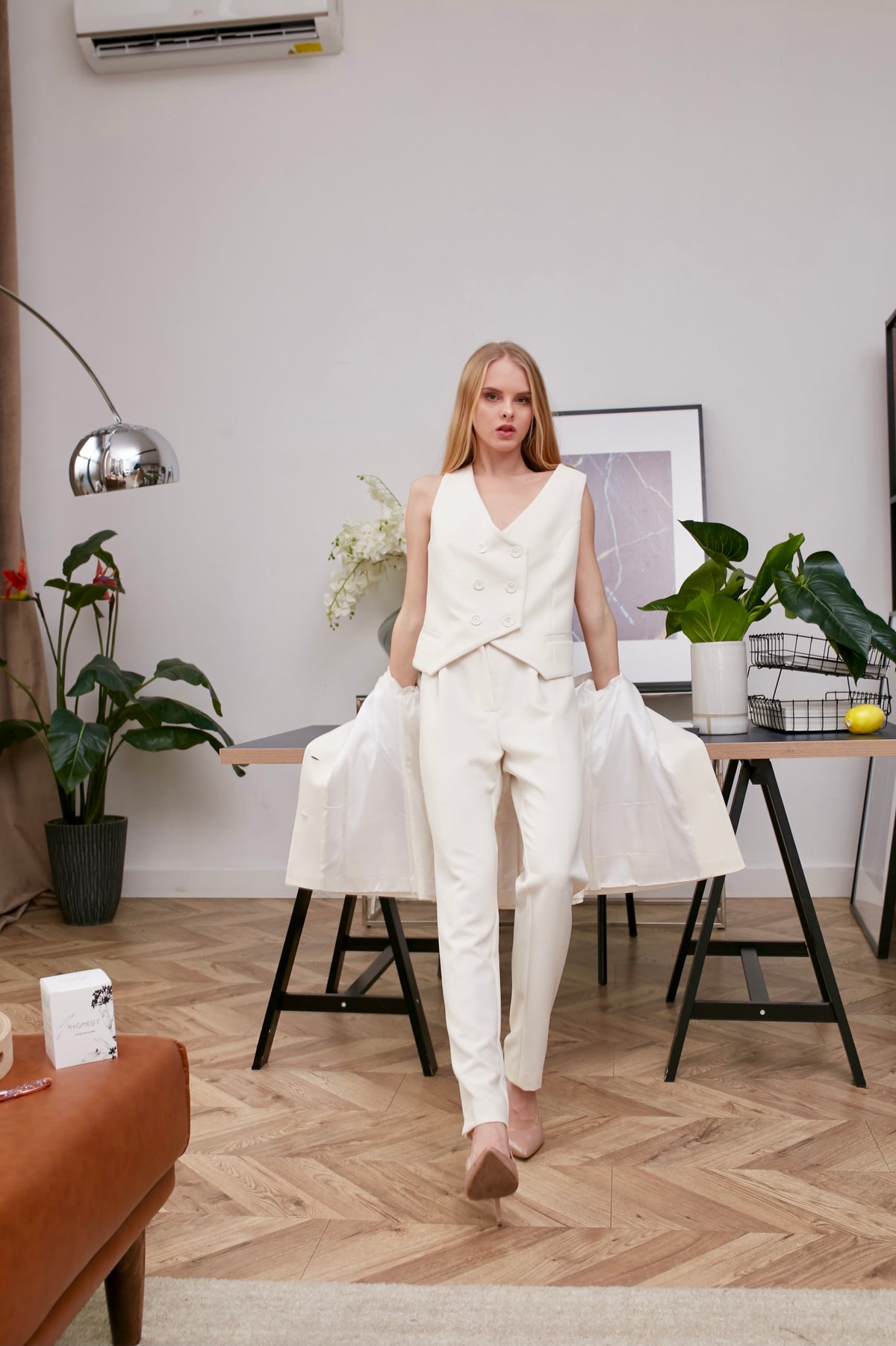 Women suit, business suit 30s, white suit, three piece suit, casual suit women 60's, new suit 1940s